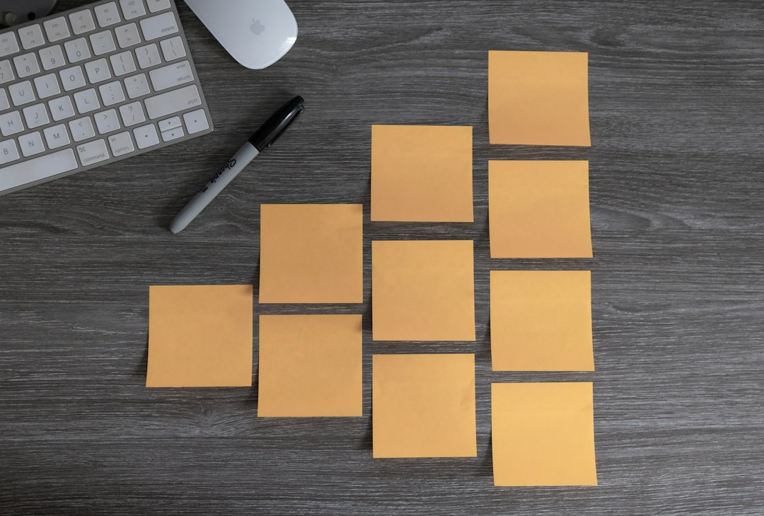 Thanksgiving minute to win it games printable made with index cards and sticky notes